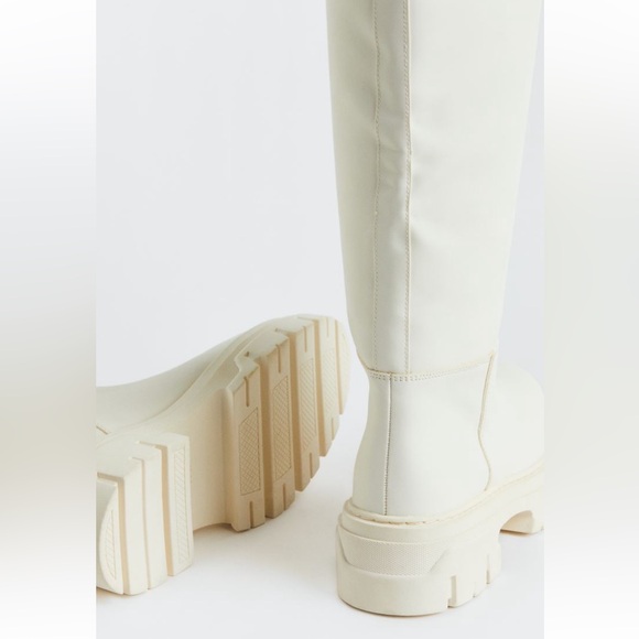 Knee high chunky boots - Picture 3 of 8